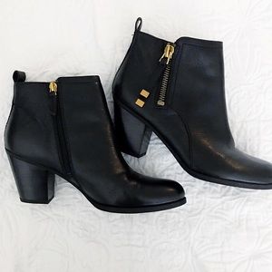 Franco Sarto Black Leather booties size 9